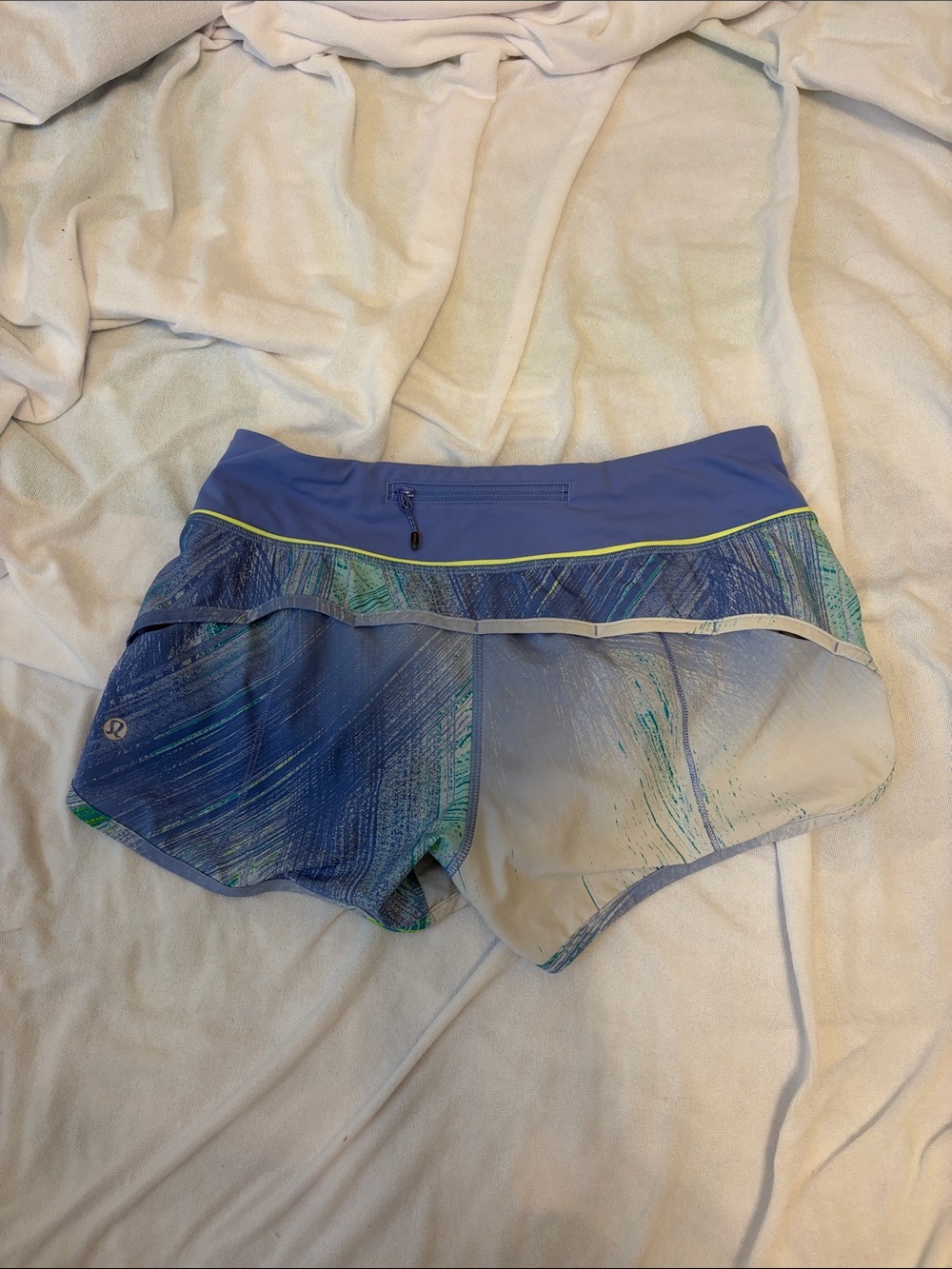 Lululemon Speed Shorts - Picture 2 of 4